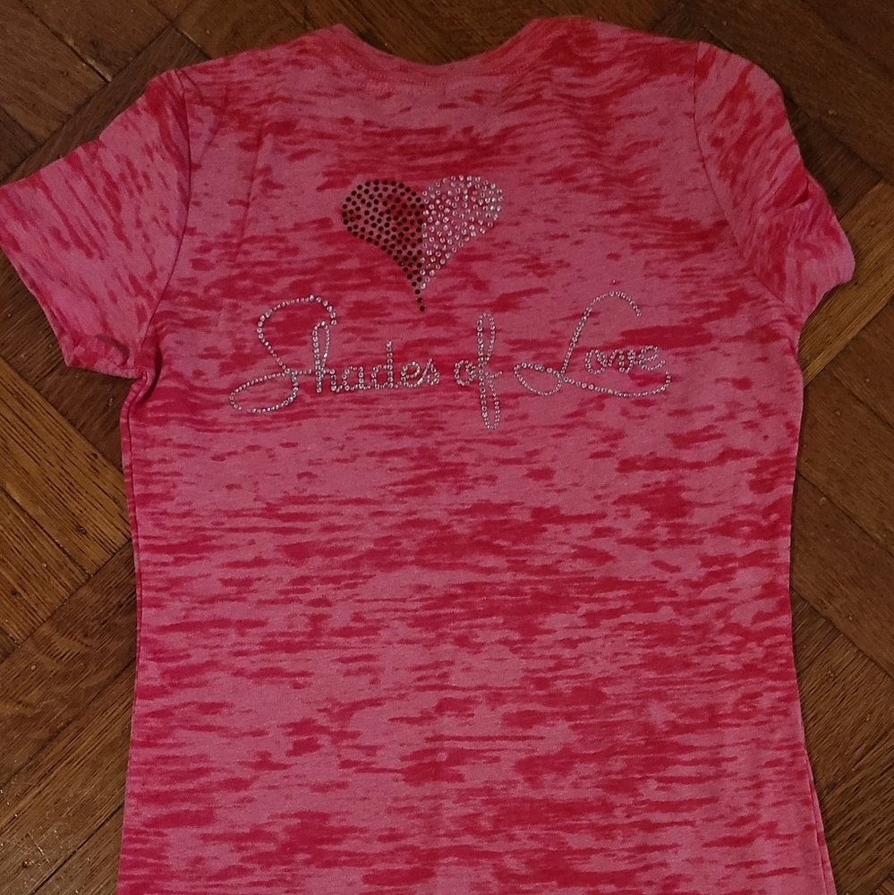 Shades of love red t shirt sz small - Picture 5 of 6